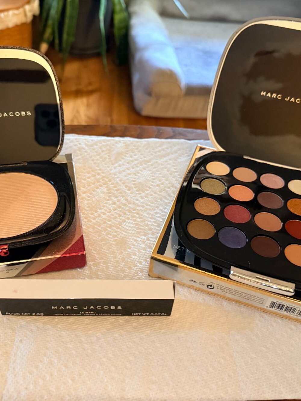 NEW Marc Jacobs Beauty Bundle Eye-Conic Palette + Burn Notice Lip Crayon + Bronz